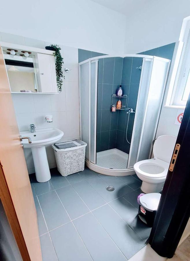 Retas Apartment Up Κρεμαστή Εξωτερικό φωτογραφία